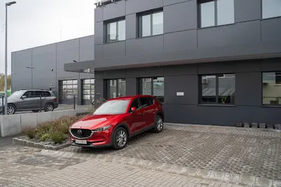 BMG Goworowski Serwis Blacharsko - Lakierniczy Mazda